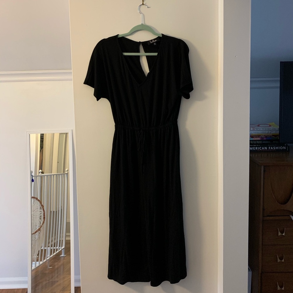 Black lulus jumpsuit